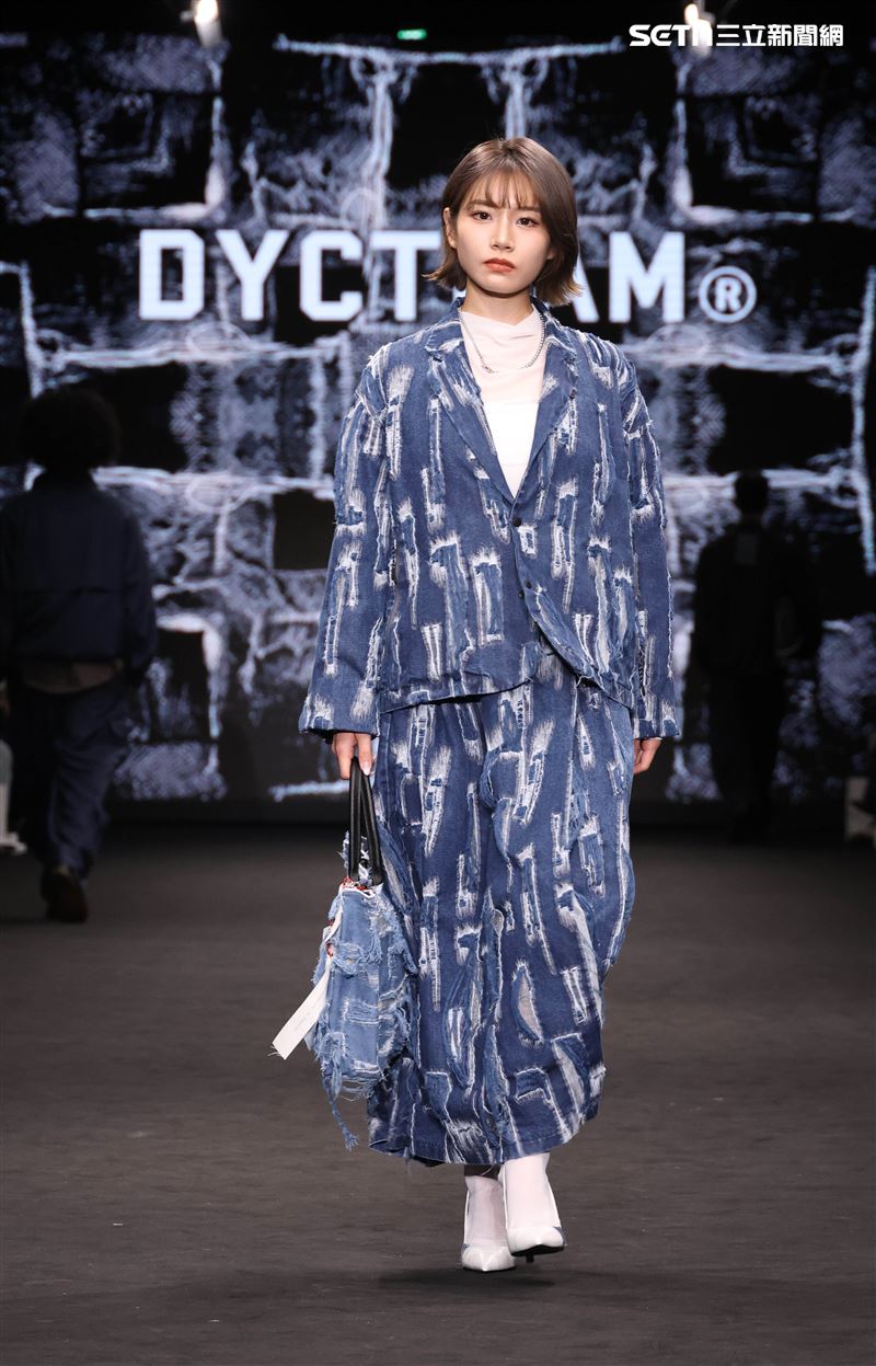 河北彩伽道歉畫面