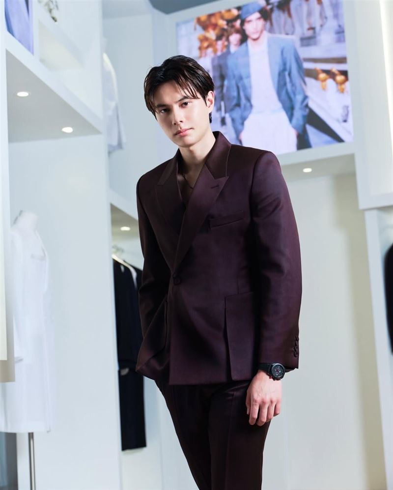 高橋藍粉絲互動照片