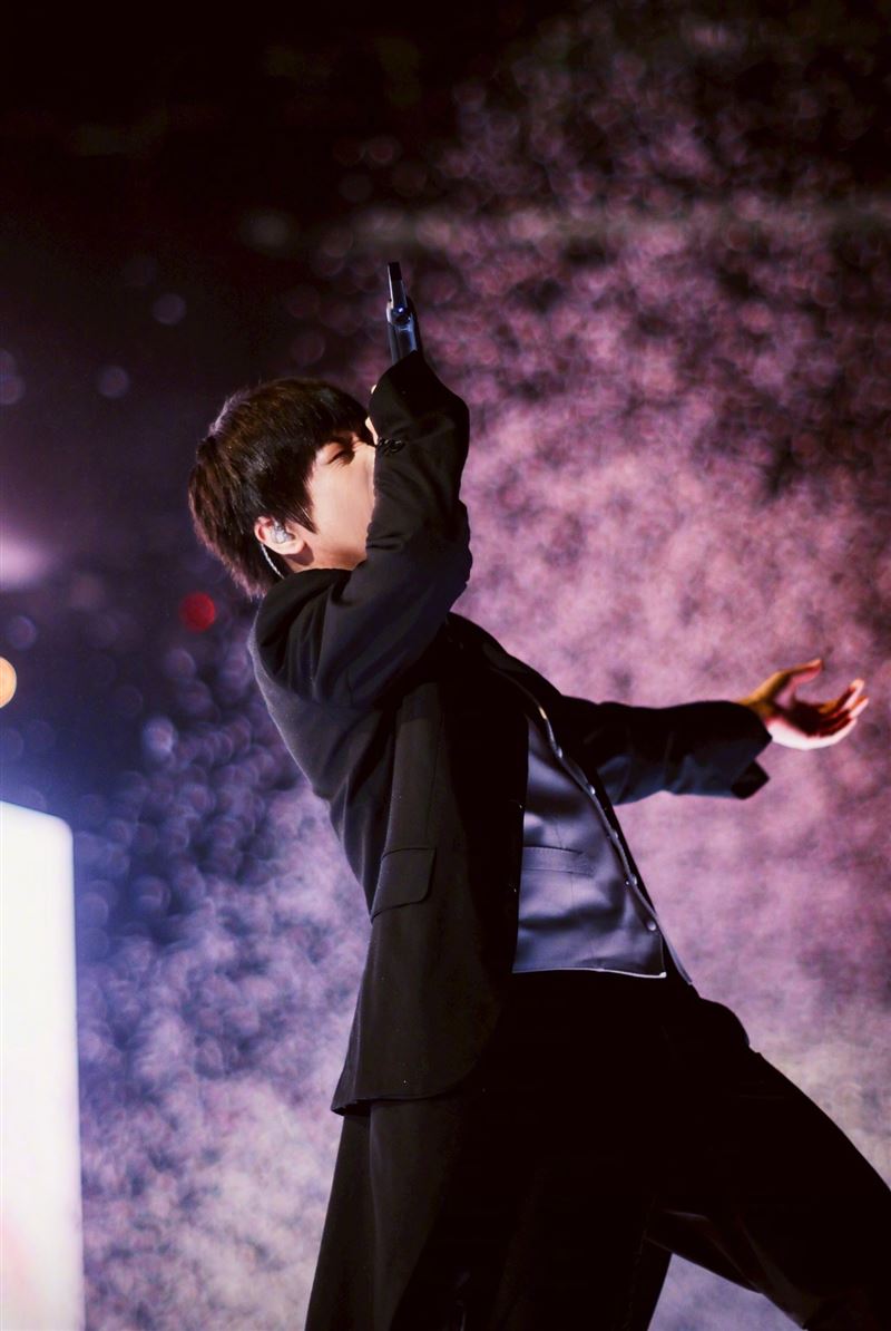 阿信回忆初期现场