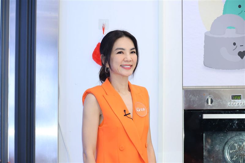 Ella现场披露TANK近况