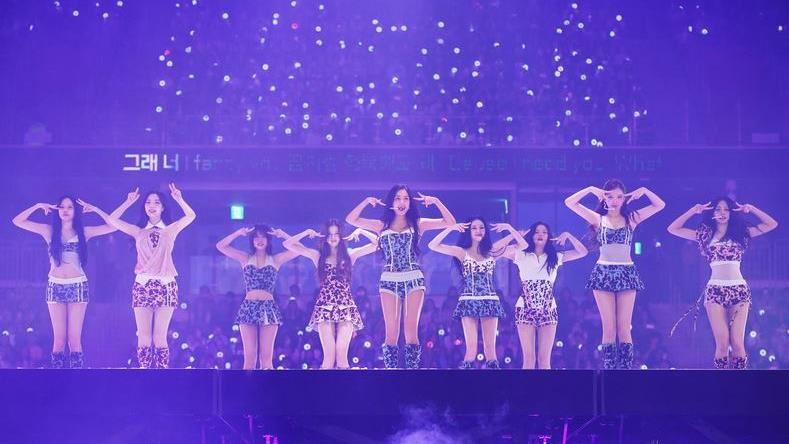 TWICE香港演唱会现场焦点照片