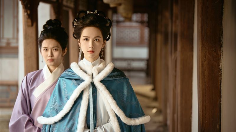 陳都靈（右）曾與辛雲來演出《雁回時》