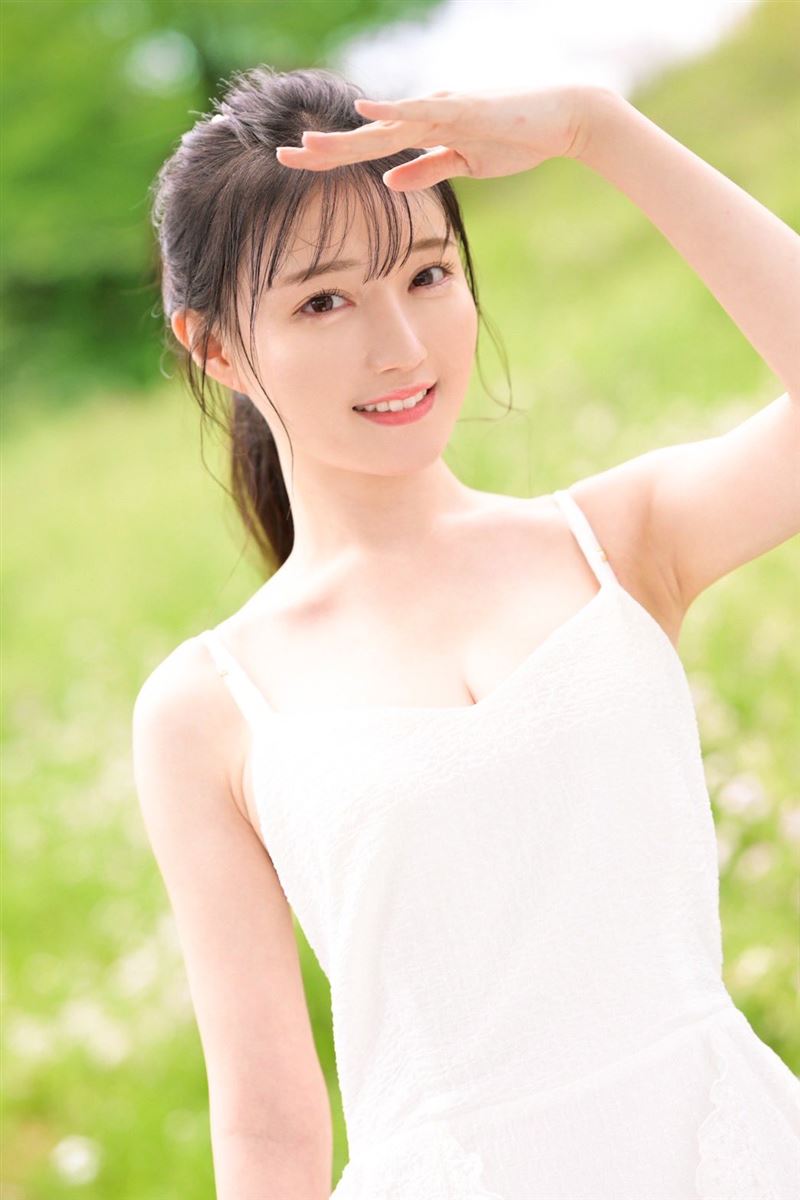 三佳詩出道相關照片