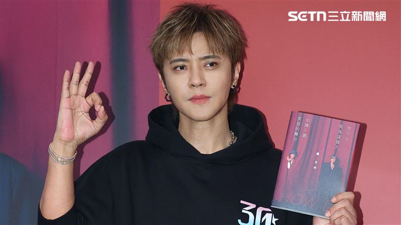 羅志祥新書簽書會現場