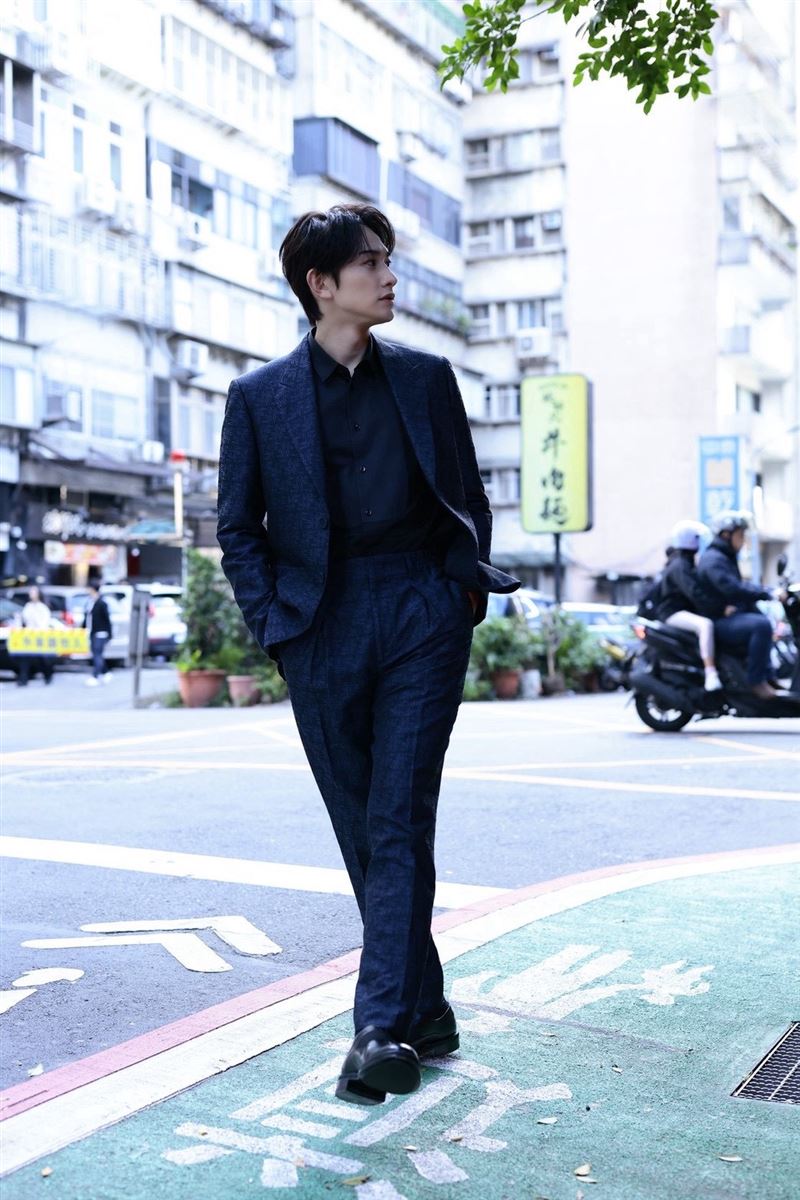 町田啟太與佐藤健互動照片