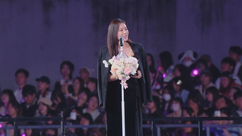 文素利致詞提到CORTIS