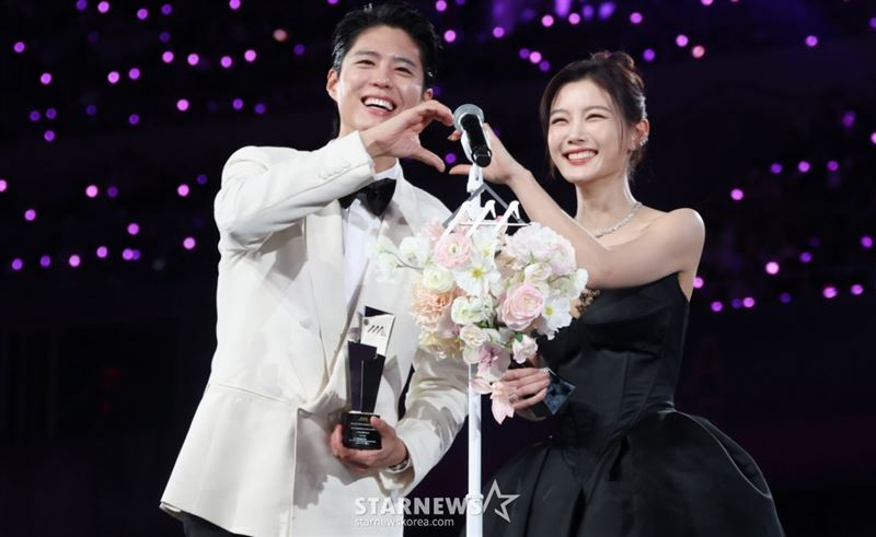 頒獎與嘉賓合照