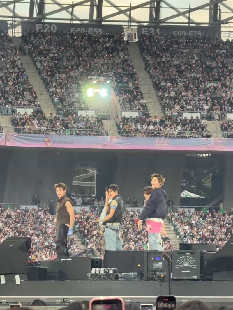 CORTIS表演讓現場粉絲震撼