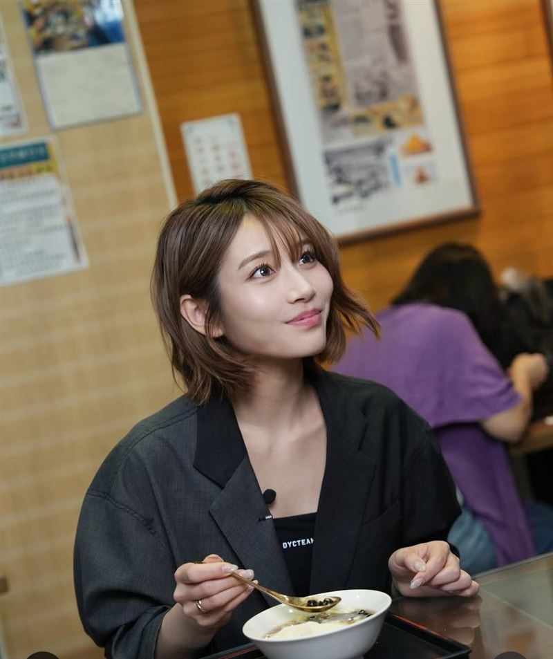 河北彩伽吃豆花美照