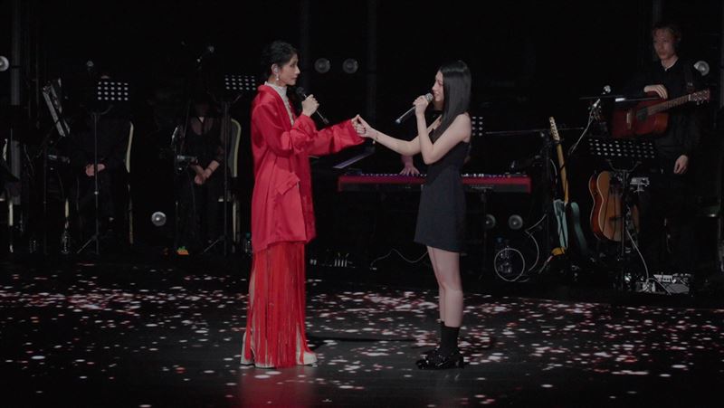 李千娜入戲舞台溫暖現場