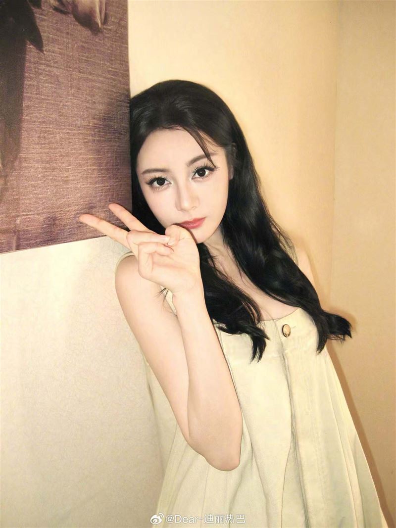 迪麗熱巴替身疑雲掀起熱議