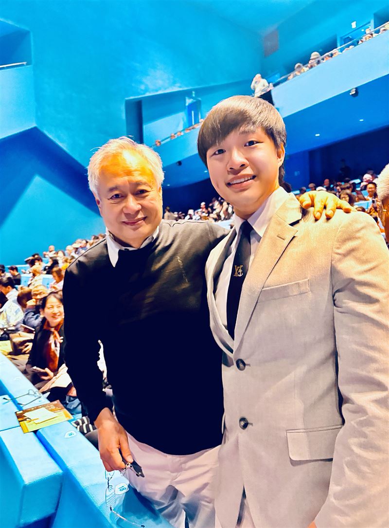 蔣榮宗（右）巧遇李安（左）