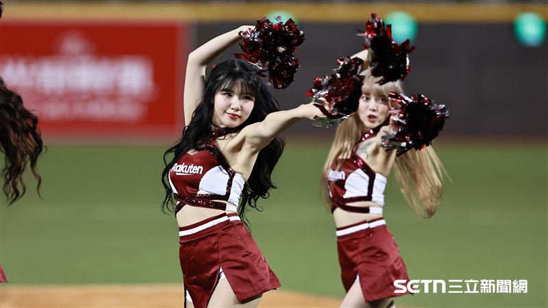 樂天桃猿韓籍啦啦隊員廉世彬